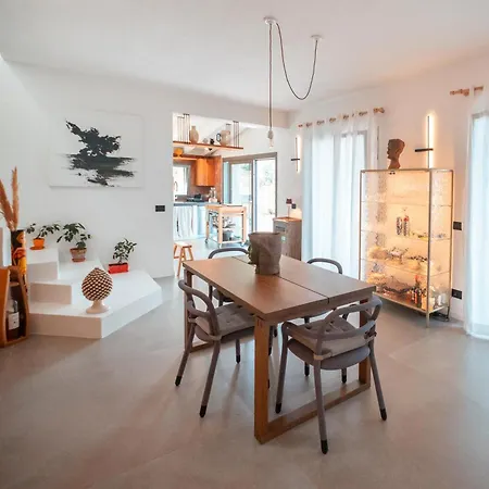 Andrea Villa Cefalù